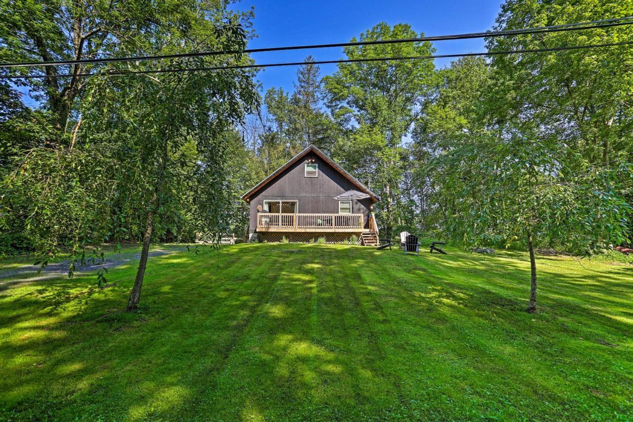 Modern East Stroudsburg Home With Deck And Gas Grill! المظهر الخارجي الصورة