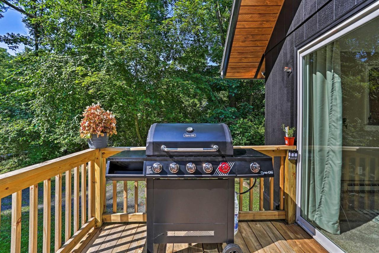 Modern East Stroudsburg Home With Deck And Gas Grill! المظهر الخارجي الصورة